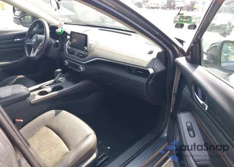 2019 Nissan Altima 2.5 Sr z USA, uszkodzony, nr VIN 1N4BL4CV7KC193916